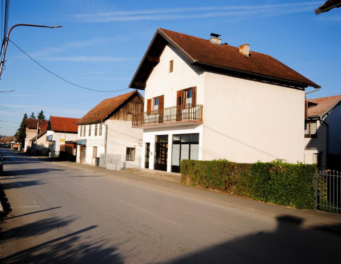 Apartman Alchemist I Bosanska Dubica Buitenkant foto